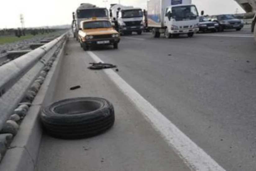​Azərbaycanın avtomobil yollarında baş verən qəzalarda 2 nəfər ölüb, 16 nəfər yaralanıb