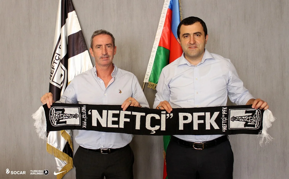 Neftçi ingiltərəli məşqçi ilə birillik müqavilə bağlayıb