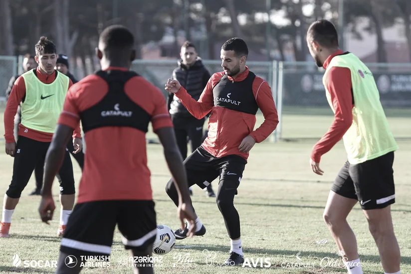 Neftçinin legioneri  Zirə ilə oyunu buraxacaq