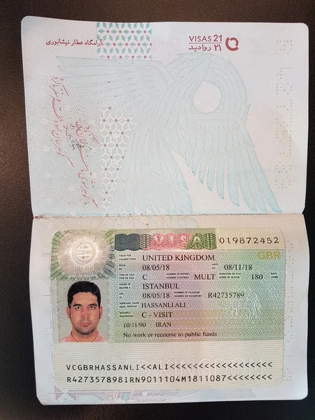 Heydər Əliyev Beynəlxalq Aeroportunda vizası saxta olan əcnəbilər saxlanlıb