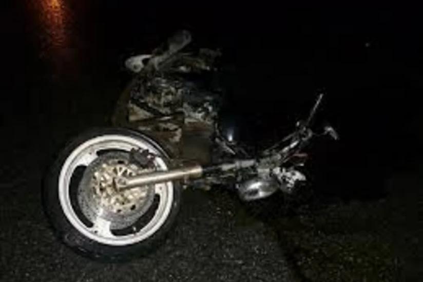 Neftçalada motosiklet piyadanı vurub