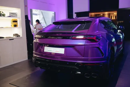 20 000-ci “Lamborghini Urus” avtomobili Bakıda sahibinə təhvil verilib