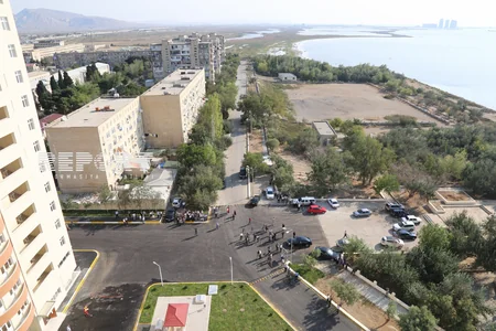 ​SOCAR prezidenti neftçilərə yeni mənzillərin orderlərini təqdim edib