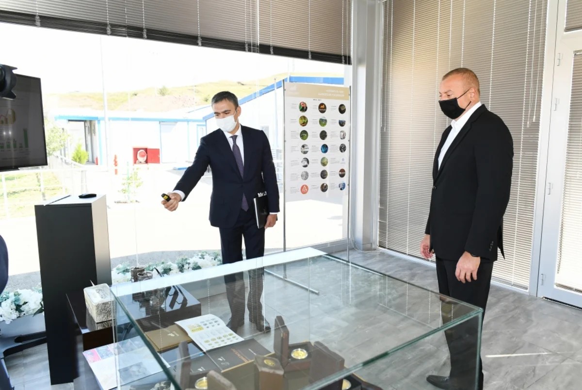 President Ilham Aliyev views activities of Chovdar Integrated Regional Processing Area