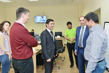 Глава азербайджанской диаспоры в Украине посетил агентство Report - ФОТО