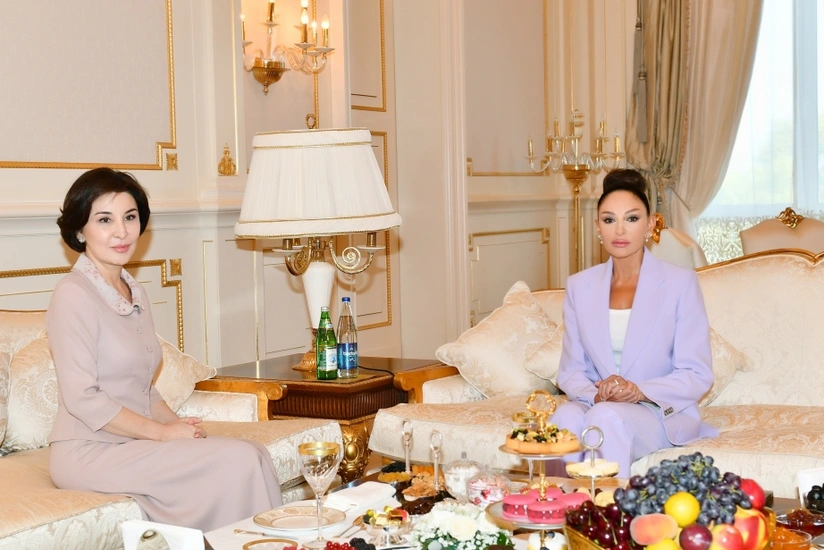 Mehriban Aliyeva meets with First Lady of Uzbekistan