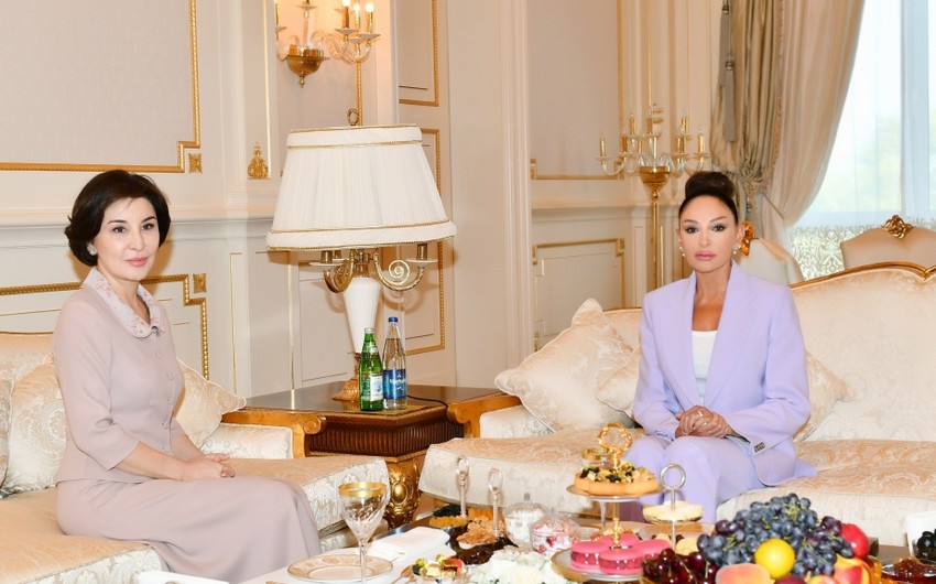 Mehriban Aliyeva meets with First Lady of Uzbekistan