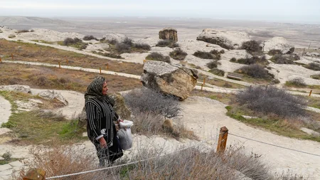 Altı min qayaüstü təsvir, 20 mağara, 40 kurqan - QOBUSTANDAN REPORTAJ
