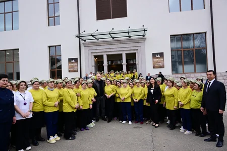 President Ilham Aliyev inspected operations of Khankandi garment factory