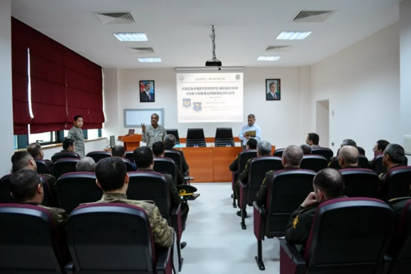 ​Hərbi tibb imkanlarının təkmilləşdirilməsi və ilkin tibbi yardımın göstərilməsi üzrə seminar keçirilir