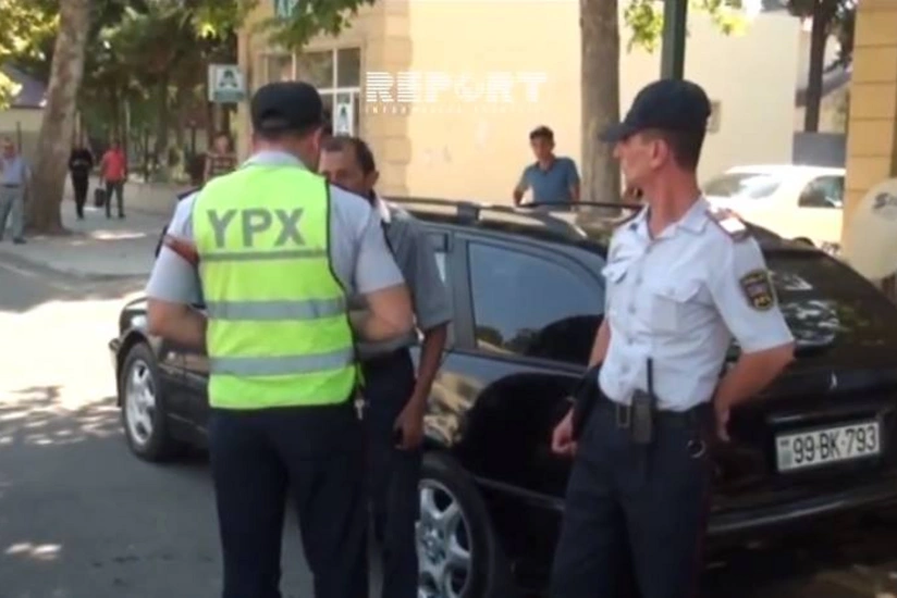 Daha bir sürücü-yol polisi mübahisəsi - VİDEO