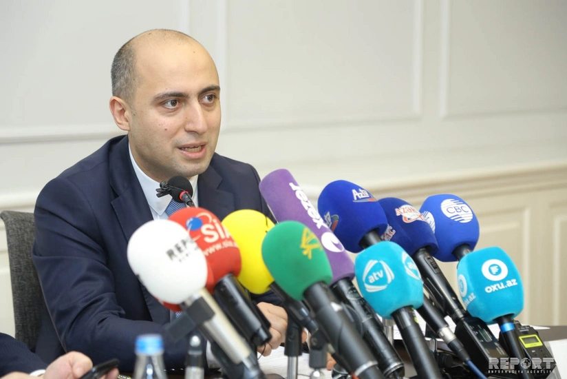 Emin Əmrullayev: Gələcəkdə məhdud qapanmalara getməyə məcbur ola bilərik