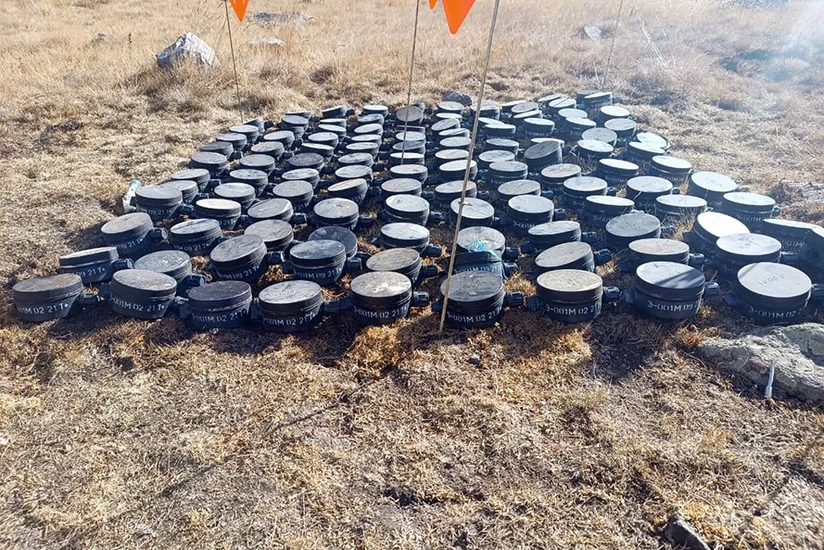 МО: На территории Лачына обнаружены закопанные армянами 122 мины