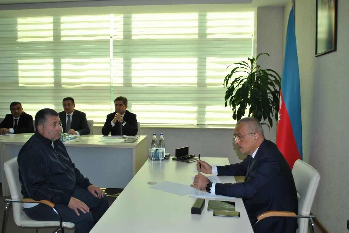 Dövlət Su Ehtiyatları Agentliyinin sədri Qubada vətəndaşları qəbul edib