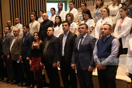 “Yeni klinika”da Heydər Əliyev İlinə həsr olunan tədbir keçirilib
