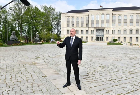 Azərbaycan Prezidenti Ümummilli Lider Heydər Əliyevin 100 illik yubileyi münasibətilə Şuşadan xalqa müraciət edib - YENİLƏNİB