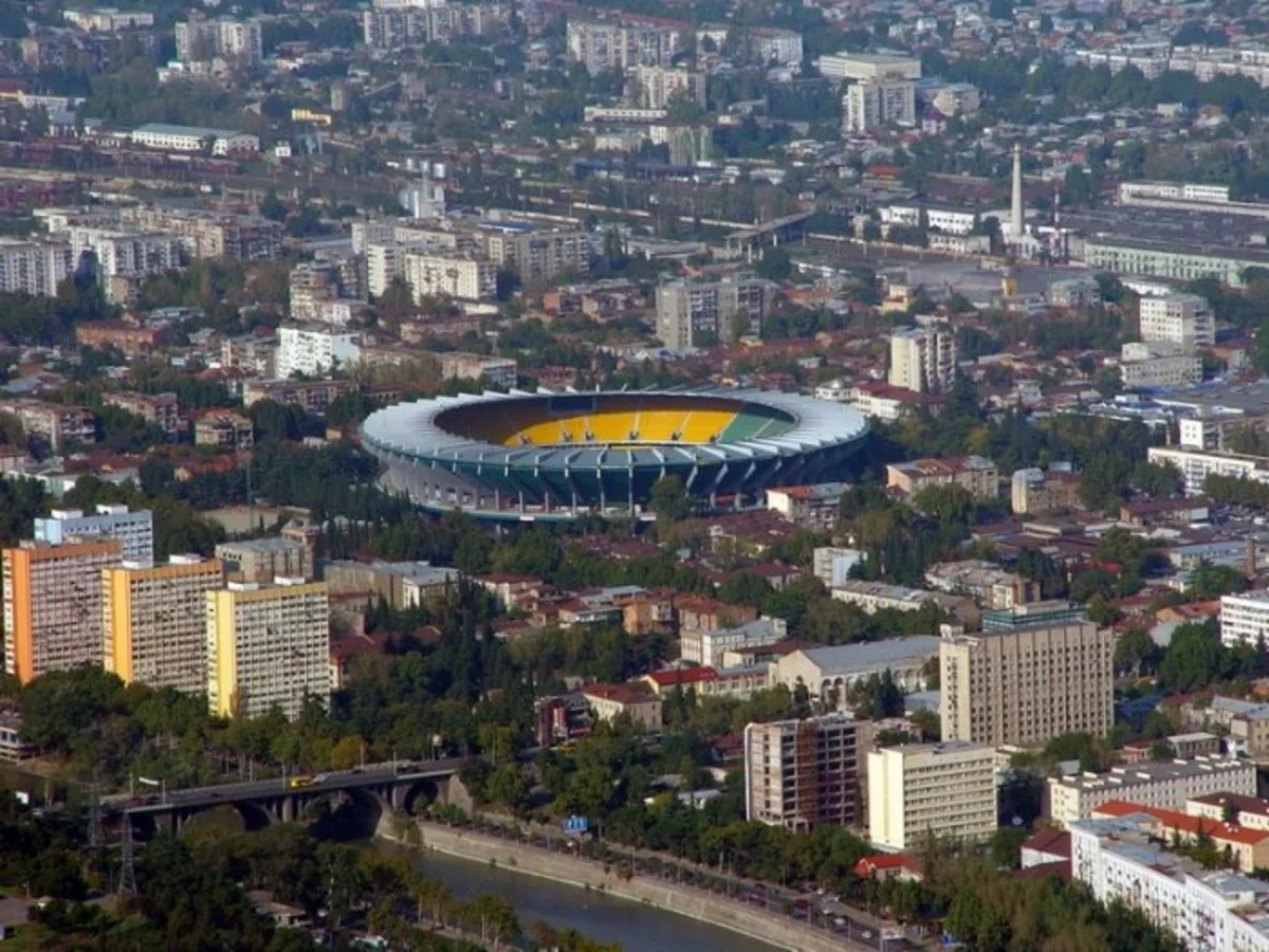 Tbilisidə dünya futbol ulduzlarının iştirakı ilə xeyriyyə matçı keçiriləcək