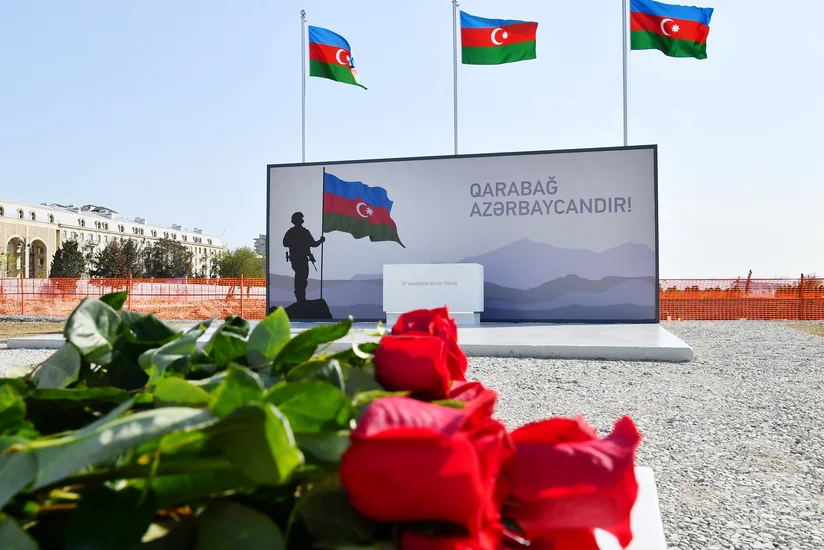 Официальные лица посетили строящийся в Баку Парк Победы