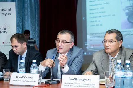 Azərbaycanlı fermerlər Aqrolizinqin xidmətlərindən mobil tətbiqlər vasitəsilə istifadə edəcəklər