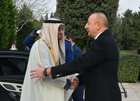 Birləşmiş Ərəb Əmirlikləri Prezidentinin rəsmi qarşılanma mərasimi olub