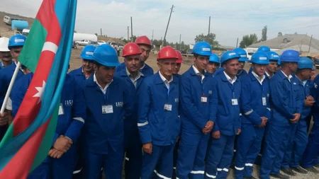 ​Qubanın kəndlərindən birinə təbii qaz verilib - FOTO