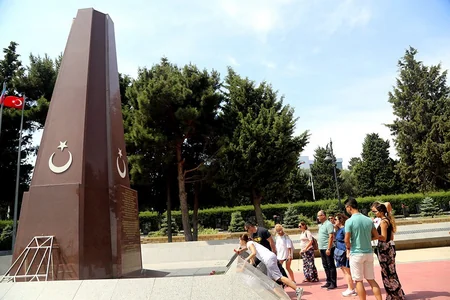 Türkiyə hərbçiləri ailə üzvləri ilə birlikdə Azərbaycana gəliblər