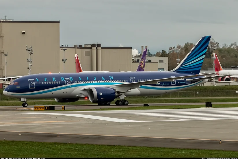 ABŞ hökuməti Boeing Dreamlinerin mühərrikinin təcili dəyişdirilməsini tələb edir