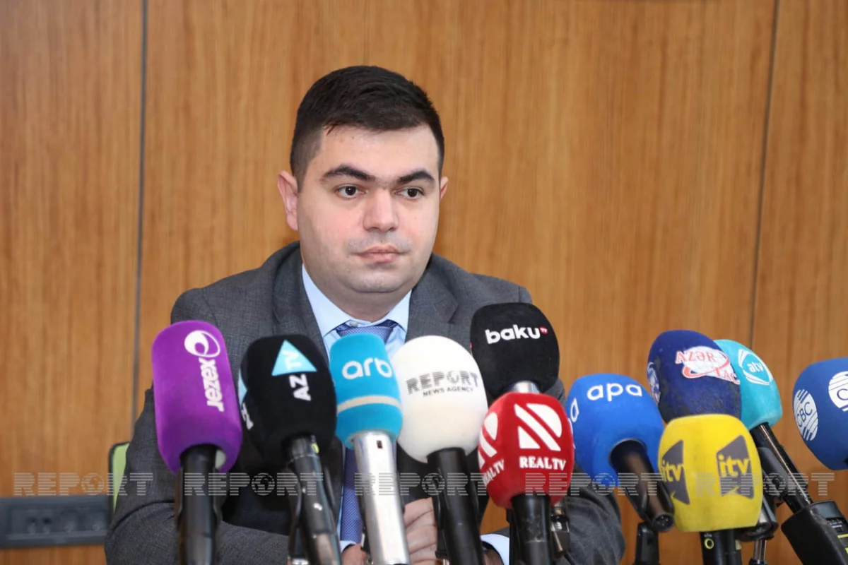 Direktor: Əhaliyə göstərilən xidmətlərin 90 faizi tam elektronlaşdırılacaq