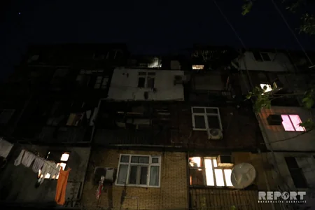Bakıda yataqxanada baş vermiş yanğın zamanı 5 nəfər xəsarət alıb - VİDEO - FOTO - YENİLƏNİB