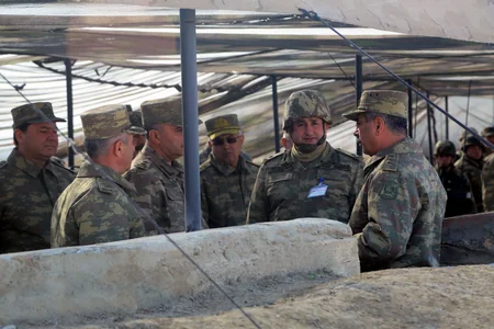 Проведен основной этап командно-штабных военных игр с боевой стрельбой