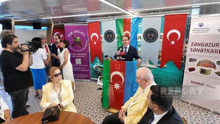 İstanbulda “Valide Sultan” gəmisində “Zəngəzur sənətkarlığı” sərgisi keçirilib