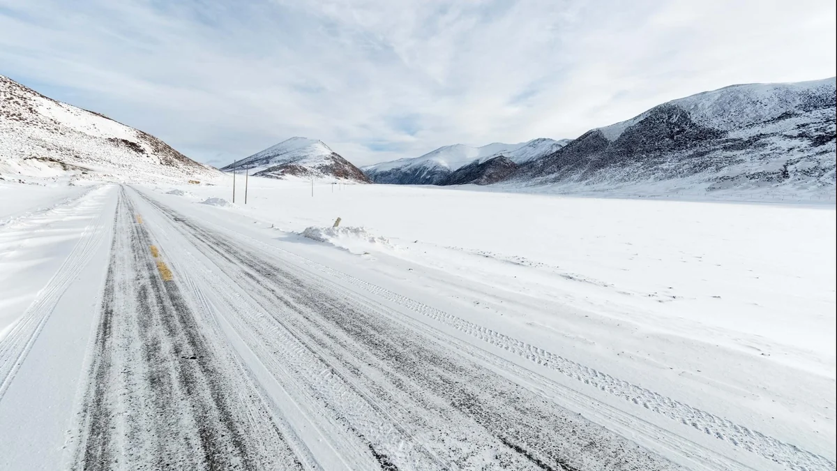 Bir sıra rayonlarda qar yağır – FAKTİKİ HAVA