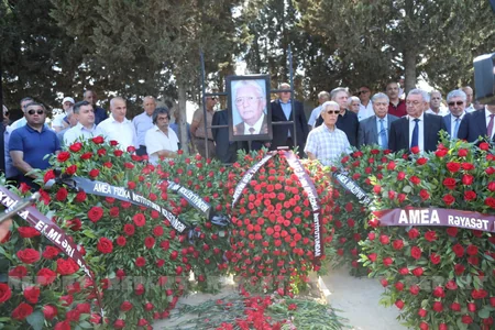 Eldar Salayev dəfn olunub - YENİLƏNİB-2