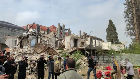 Heads of diplomatic corps accredited in Azerbaijan honor memory of Ganja rocket attack victims