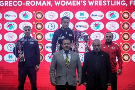 Azərbaycan güləşçiləri Zəfər kubokuunda 22 medal qazanıblar