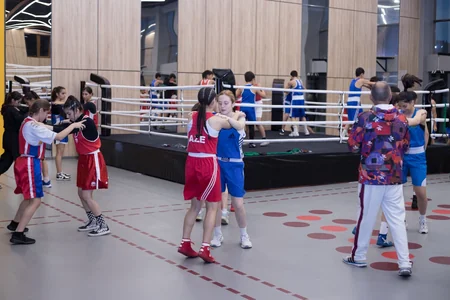 Mehdi Hüseynzadə adına Sumqayıt şəhər stadionunda boks mərkəzi fəaliyyətə başlayıb