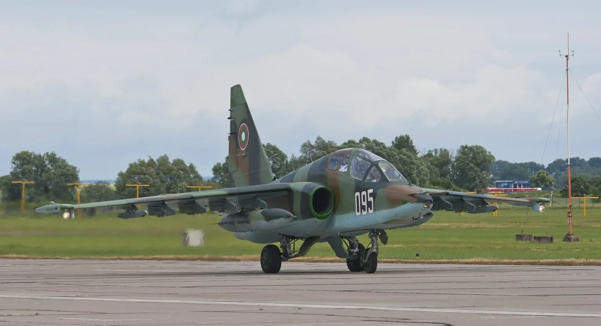DSX rəisi düşmənin SU-25 döyüş təyyarəsinin məhv edilməsinin təfərrüatını açıqlayıb