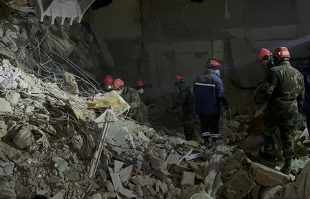 Azerbaijani rescuers saved 51 people from rubble in Turkiye