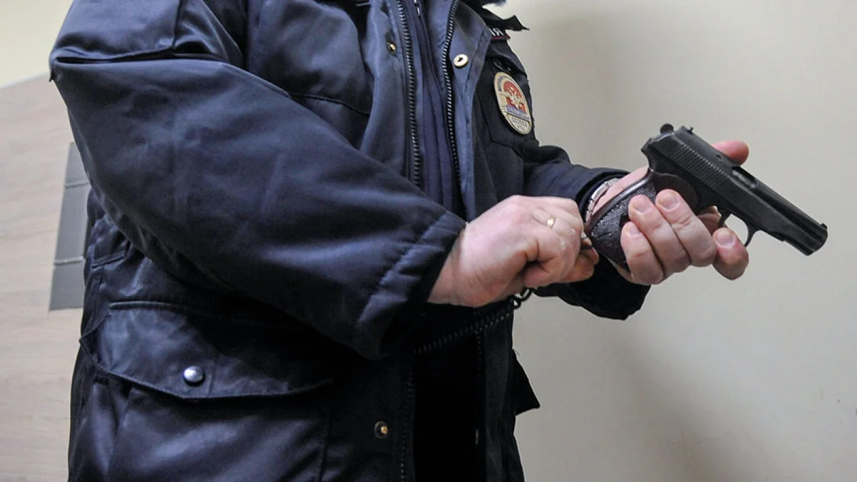 Полицейские задержали водителя, устроившего стрельбу в ходе дорожного конфликта в Мытищах