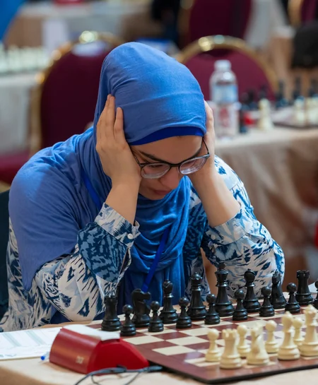 Азербайджанская шахматистка одержала 4 победы подряд на чемпионате Европы