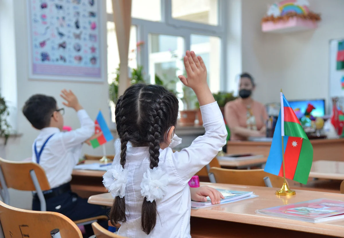 Bu gündən dörd şəhər, bir rayonda məktəblər bağlandı