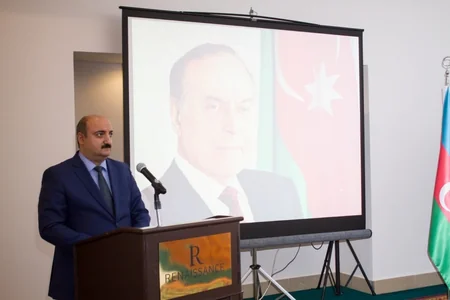 Qazaxıstanda ümummilli lider Heydər Əliyevin xatirəsinə həsr olunan anım tədbiri keçirilib