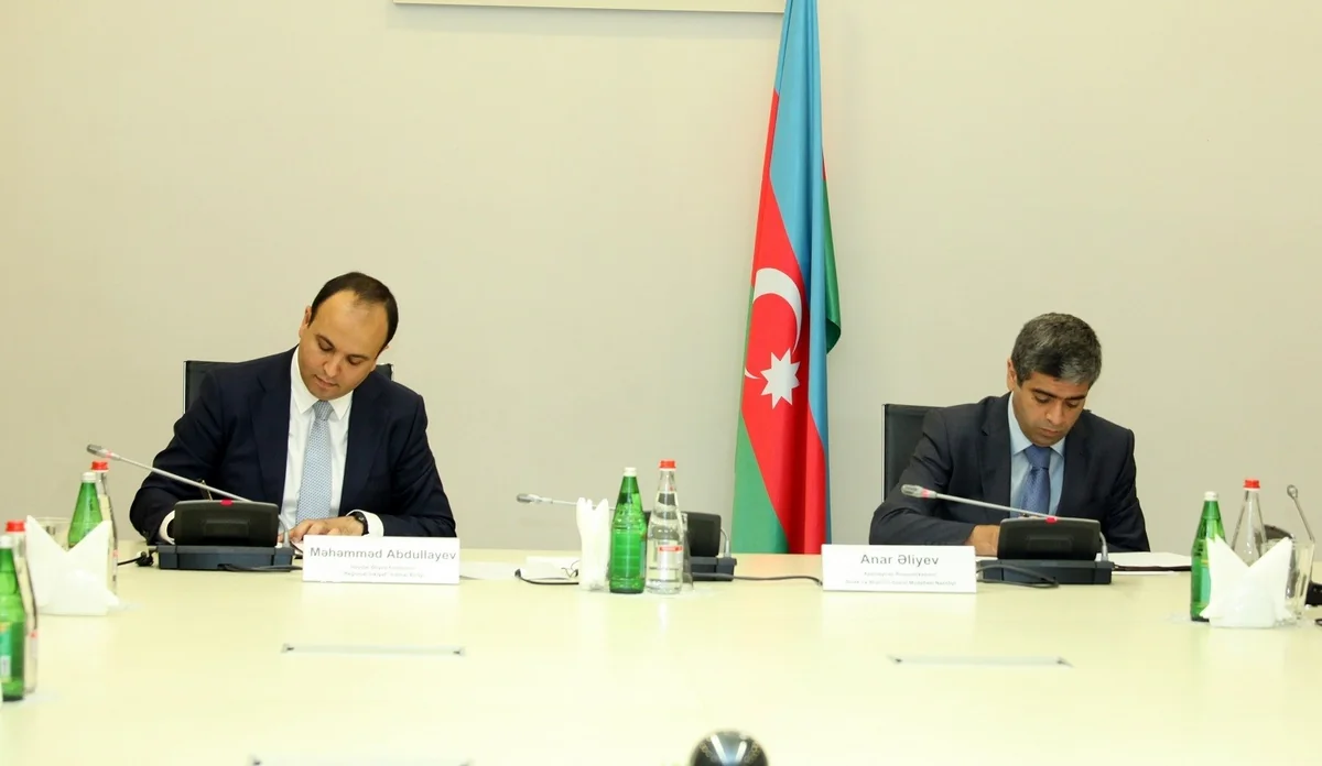 Əmək və Əhalinin Sosial Müdafiəsi Nazirliyi ilə Regional İnkişaf İctimai Birliyi arasında memorandum imzalanıb