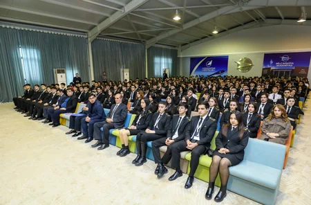 Üç ali təhsil müəssisəsində ilk dəfə səs verəcək gənclər üçün seminarlar keçirilib