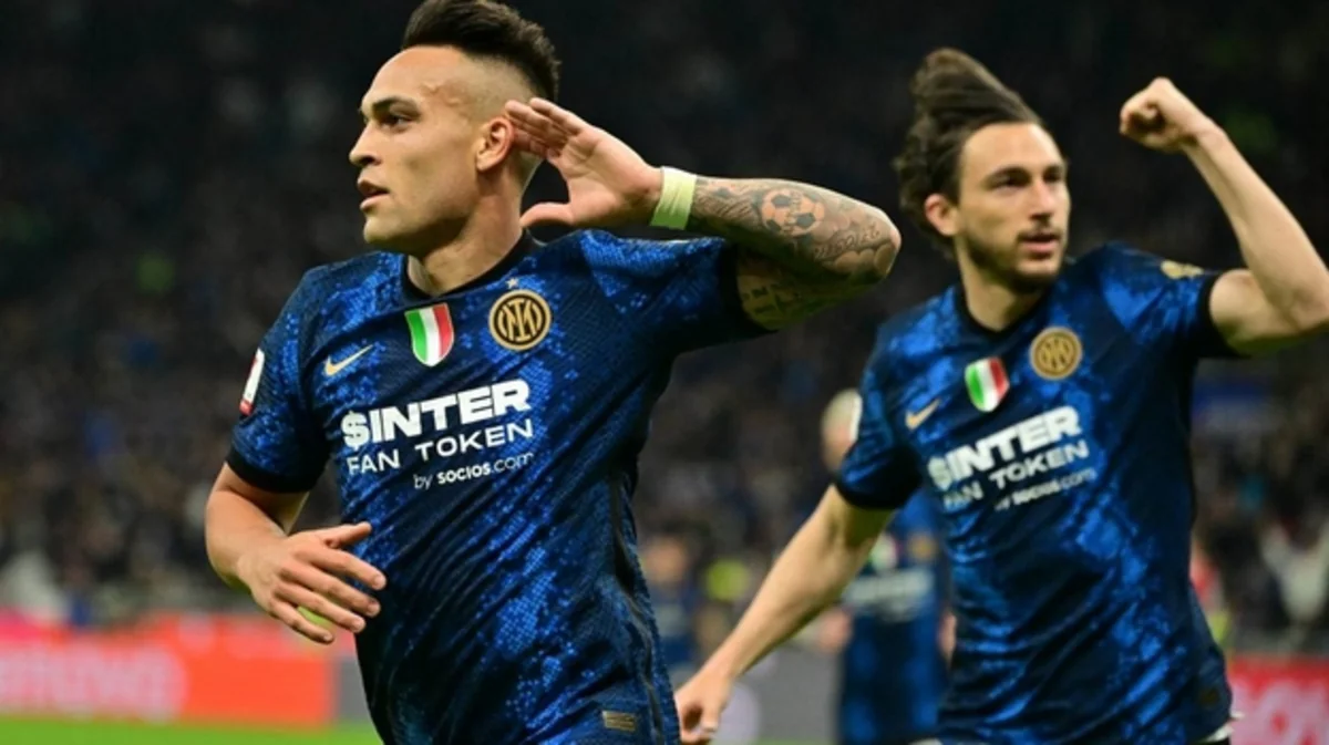 Интер вышел в финал Кубка Италии, разгромив Милан