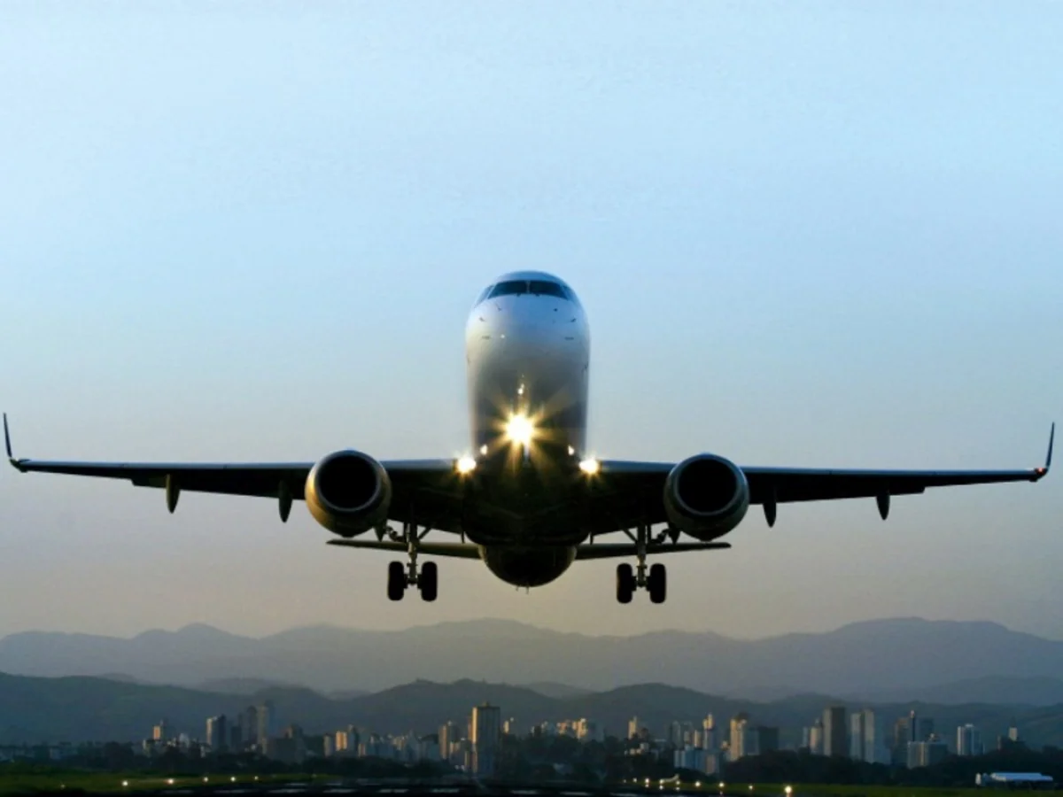 Montenegro Airlines открывает чартерные рейсы между Азербайджаном и Черногорией