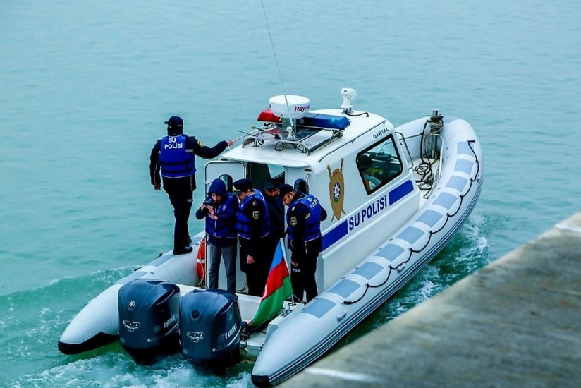 Su polisi qanunsuz balıq ovlayan şəxsi saxlayıb