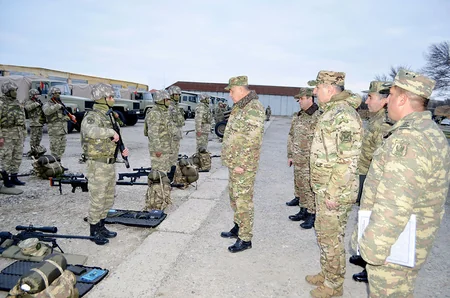 Azerbaijan’s Chief of General Staff checks combat training of several military units