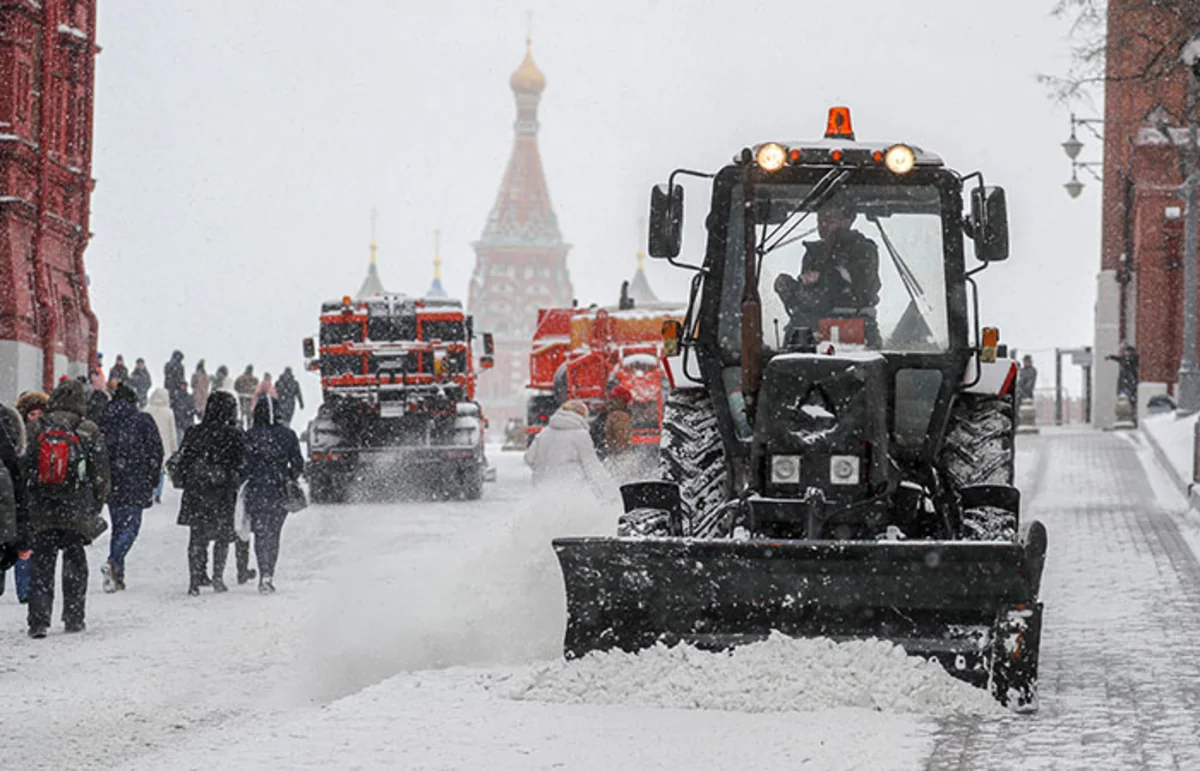 Оранжевый уровень опасности объявлен в Москве из-за сильного снега