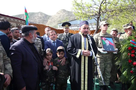 Qar uçqununda həlak olan hərbçi Qazaxda dəfn edilib - FOTO - YENİLƏNİB